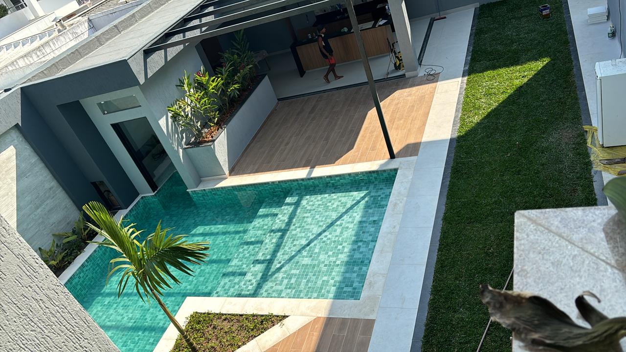 Bordas para piscina e pisos atérmicos - Pisos Atérmicos Renascer